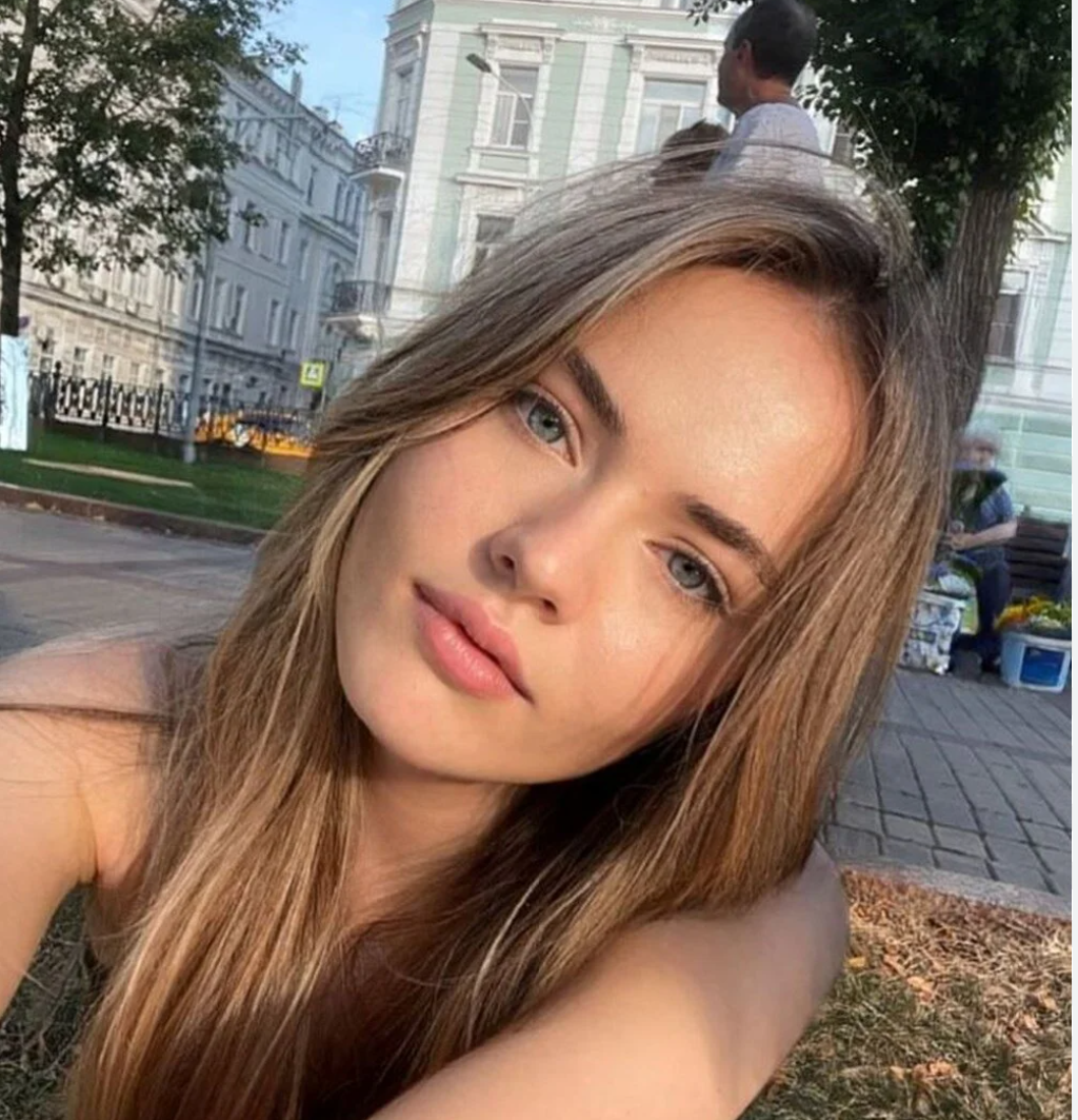 rus kızı olivya